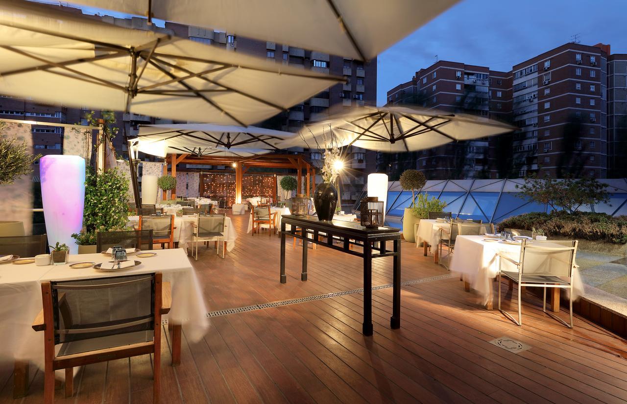 Eurostars Suites Mirasierra Madri Exterior foto The restaurant